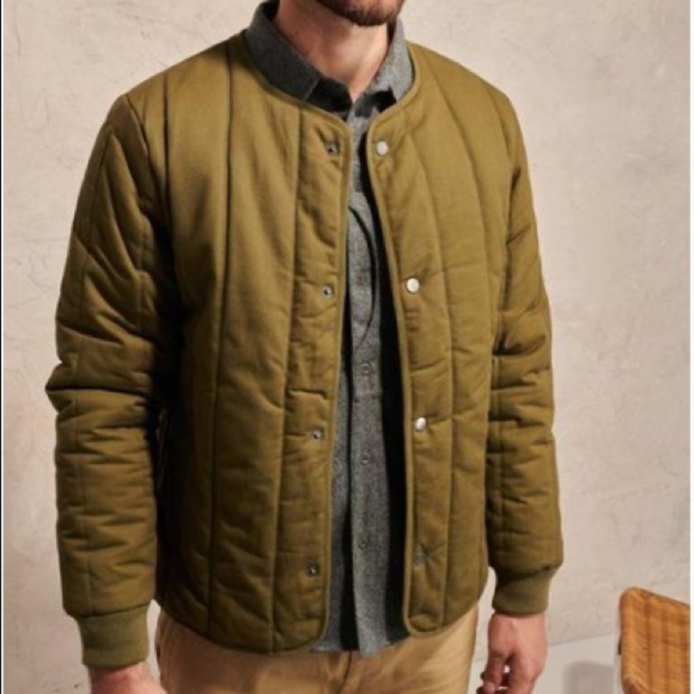 Le Mont St Michel Men's Green Msm Quilted Bomber